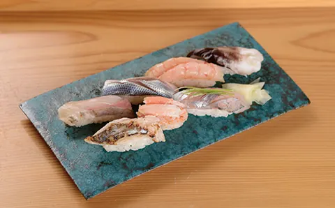 鮨 くら竹（白菊町3丁目 ／ お寿司）